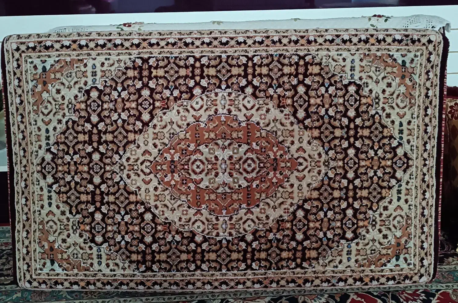 پشتی فرش ماشینی|پشتی|تبریز, |دیوار