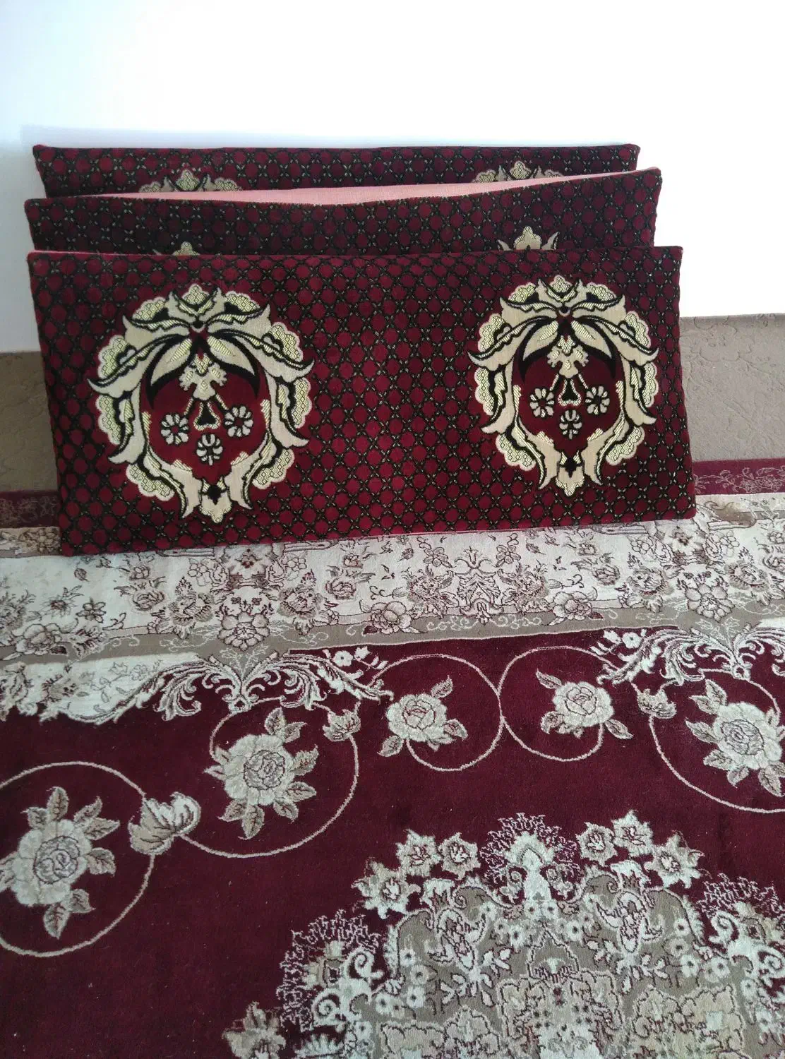 پشتی دیواری بزرگ|پشتی|آستانه اشرفیه, |دیوار