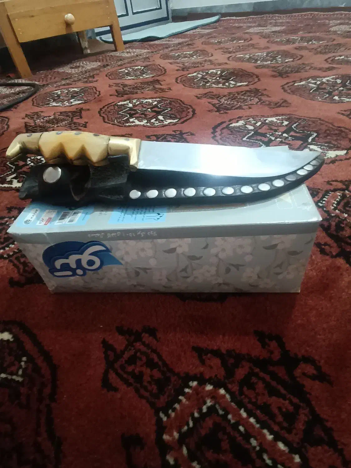 چاقو|کلکسیون اشیاء عتیقه|انبارآلوم, |دیوار