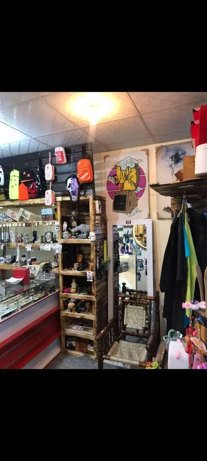 فروش فوری مغازه بدلیجات اکسسوری|بدلیجات|آبدانان, |دیوار