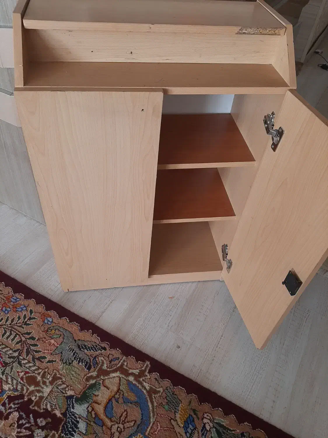 جاکفشی|جاکفشی، کمد، دراور|اردبیل, |دیوار