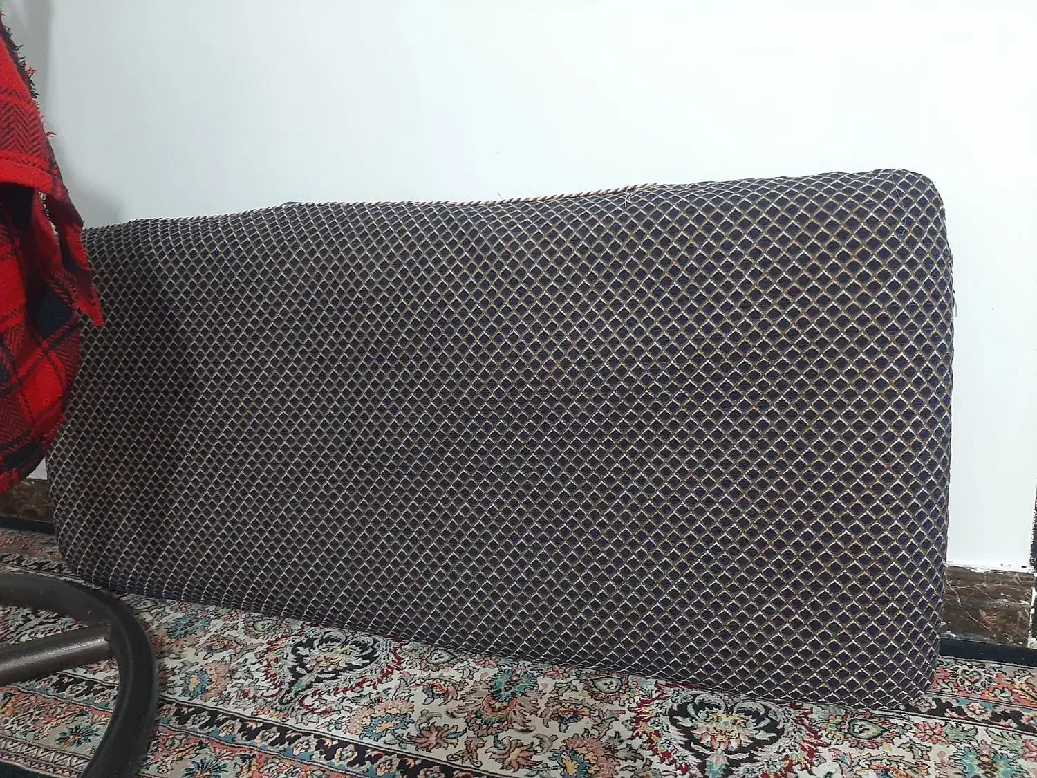 پشتی ۴عدد|پشتی|کوهدشت, |دیوار