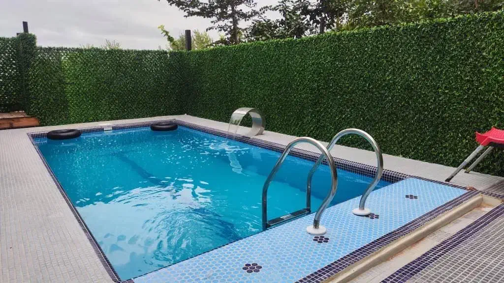 اجاره ویلا سوئیسی جنگلی استخر دار ویو جنگل 059|اجارهٔ کوتاه‌مدت ویلا و باغ|شفت, |دیوار