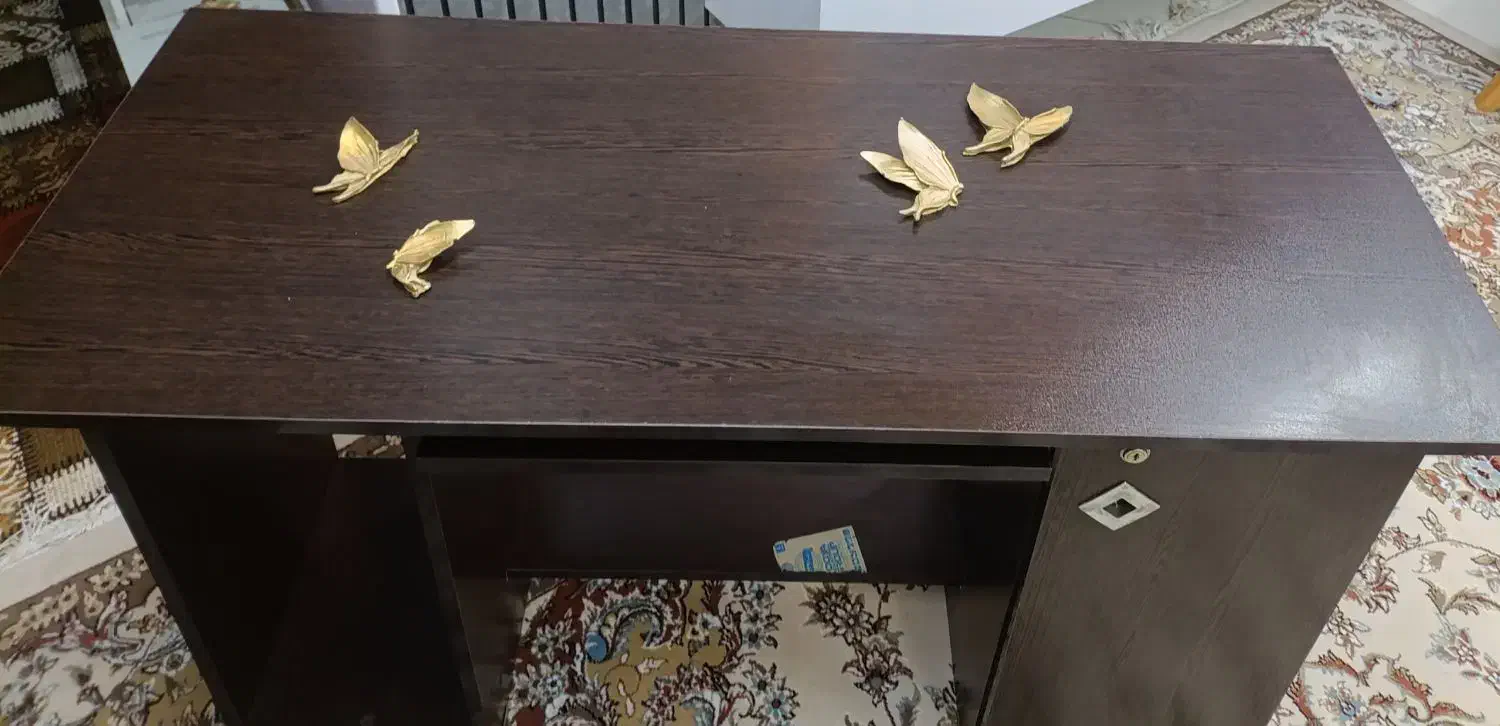 میز کامپیوتر|میز تحریر و کامپیوتر|فولادشهر, مسکن مهر فولادشهر|دیوار