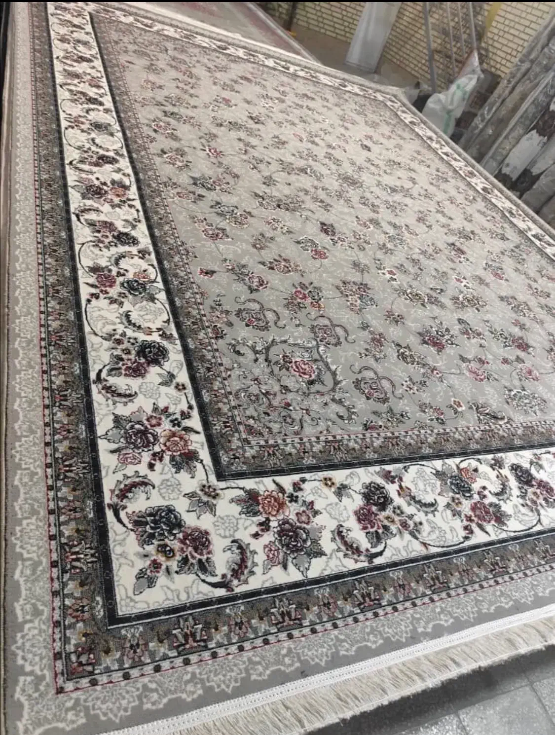 فرش ۷۰۰شانه تراکم۲۵۵۰|فرش|قوچان, |دیوار