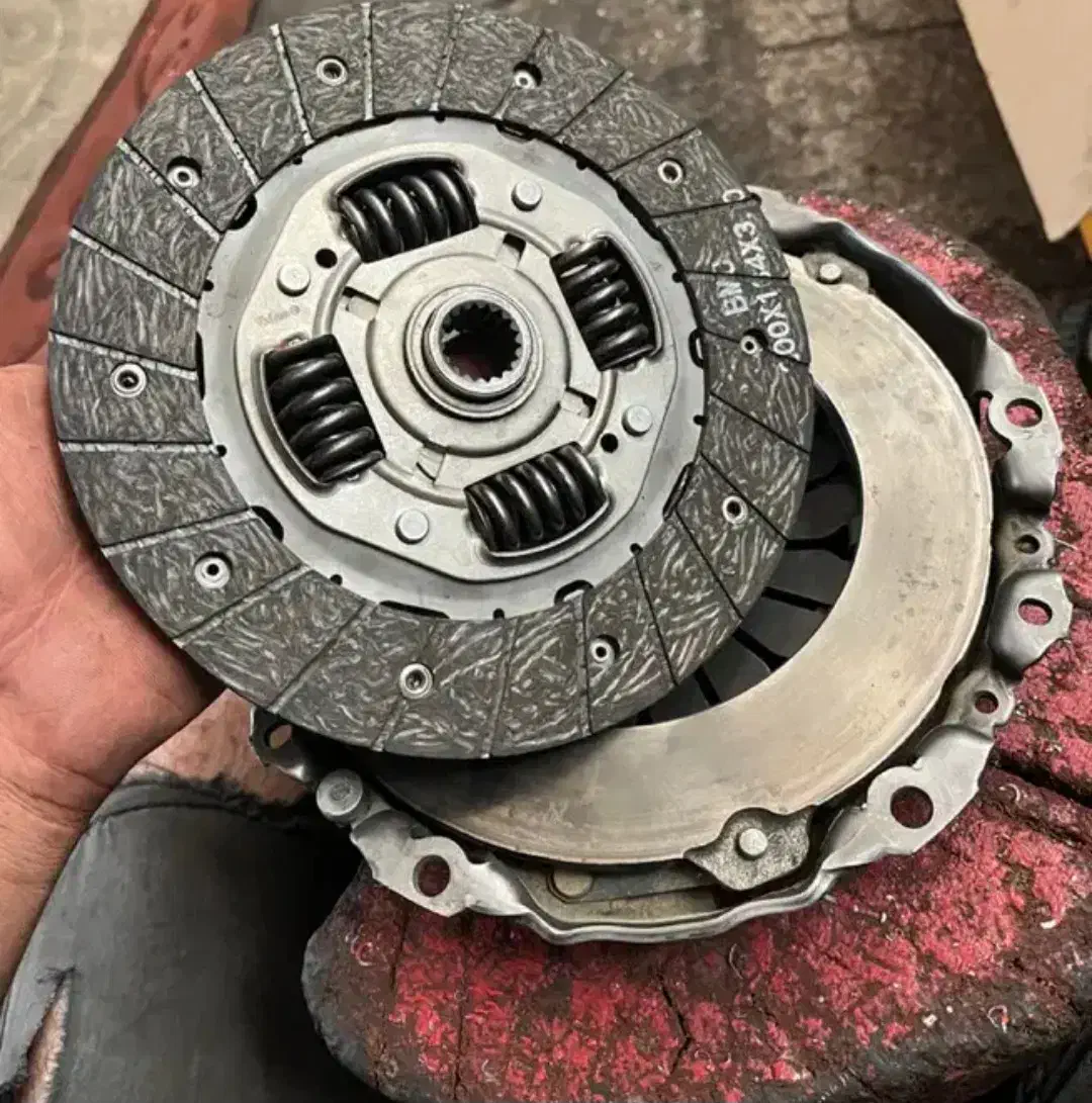 تسمه تایم و دیسک و صفحه و واشر سر سیلندر|قطعات یدکی و لوازم جانبی|شیراز, فلکه گاز|دیوار