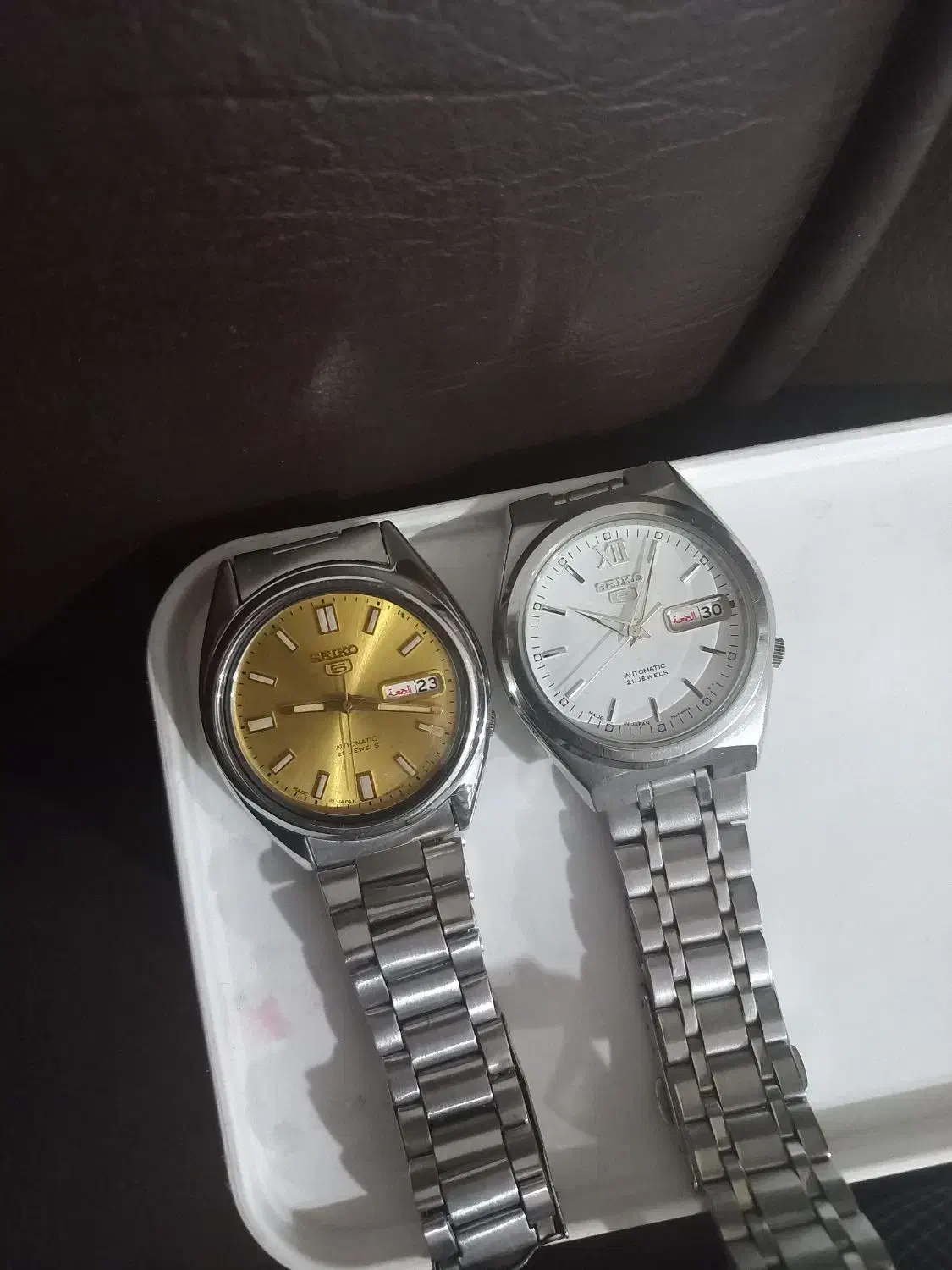 درودبه همشهریان عزیز|ساعت|نیشابور, ماروسک|دیوار