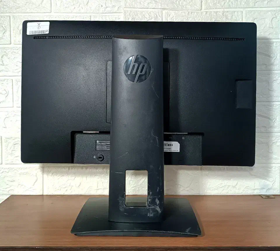 مانیتور ۲۲ اینچ hp e222 hdmi + هدیه و مهلت تست|قطعات و لوازم جانبی رایانه|قم, انسجام|دیوار