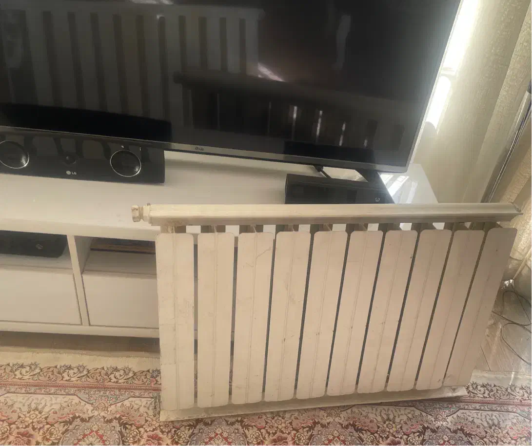 رادیاتور ۱۲ پره|آبگرمکن، پکیج، شوفاژ|تهران, شاهین|دیوار