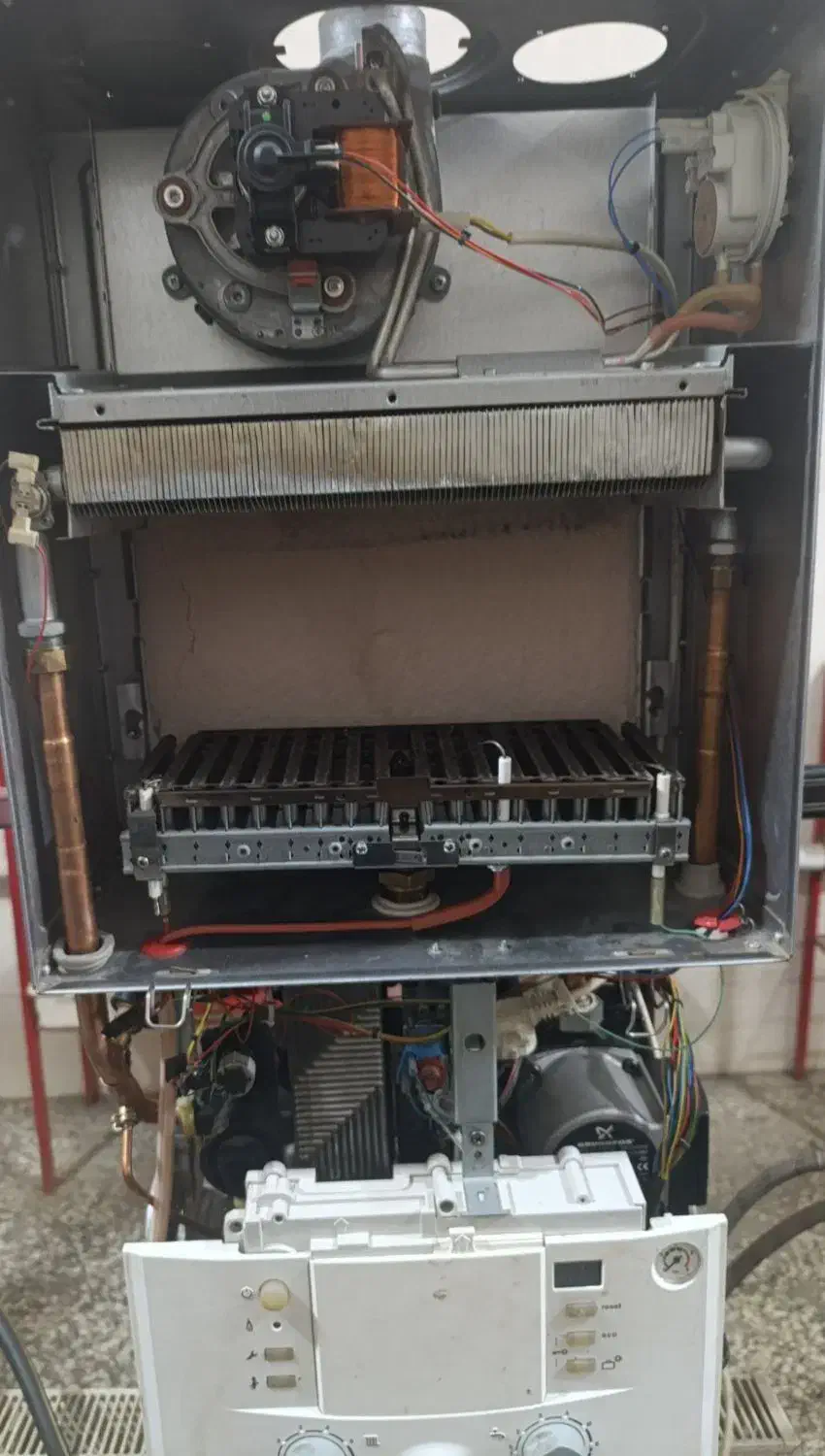 آبگرمکن و پکیج (تعمیرات،سرویس‌ در محل)|آبگرمکن، پکیج، شوفاژ|مشهد, الهیه|دیوار