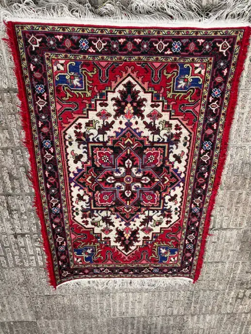 فرش زرنیم|فرش|تبریز, |دیوار