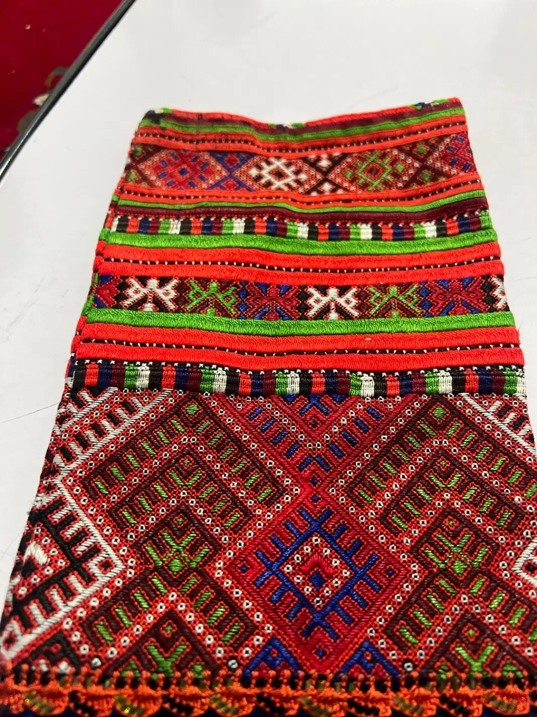 زیح آستین در حد نو|لباس|زاهدان, |دیوار