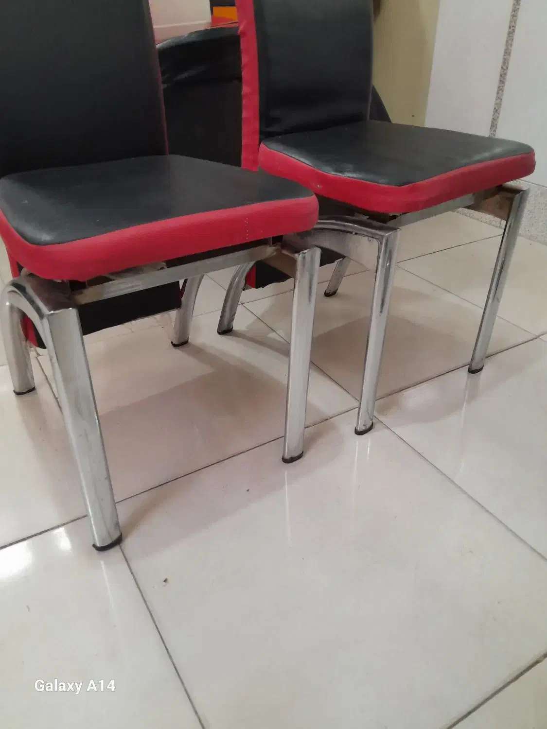 ۲عددصندلی استیل|صندلی و نیمکت|قم, کیوانفر|دیوار