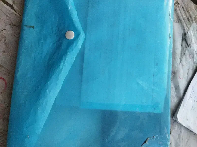 مدارک گمشده|اشیا|کندوان, |دیوار