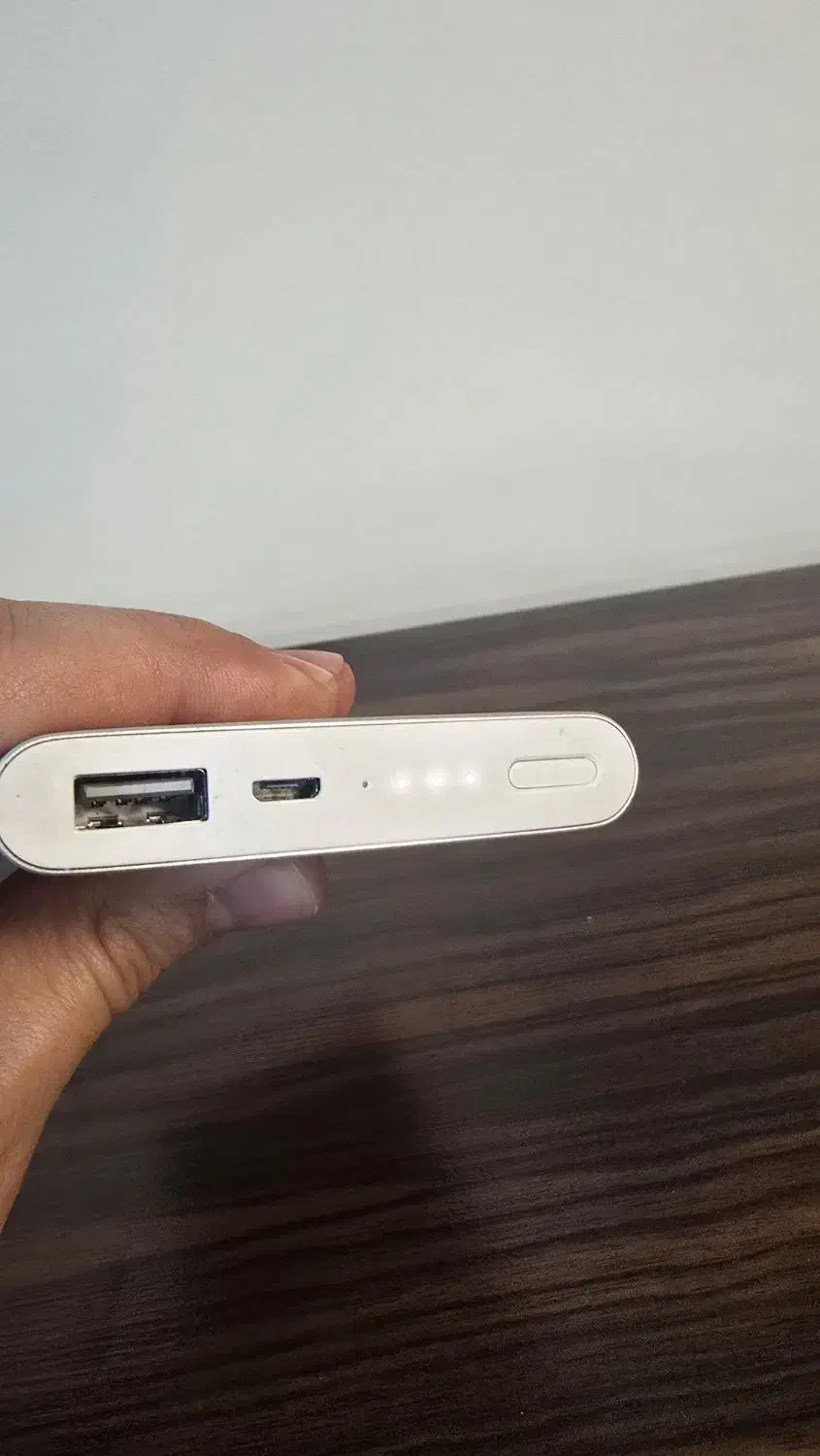 پاوربانک شیائومی اصل ۱۰۰۰۰میلی آمپر|لوازم جانبی موبایل و تبلت|قدس, هفت جوی|دیوار