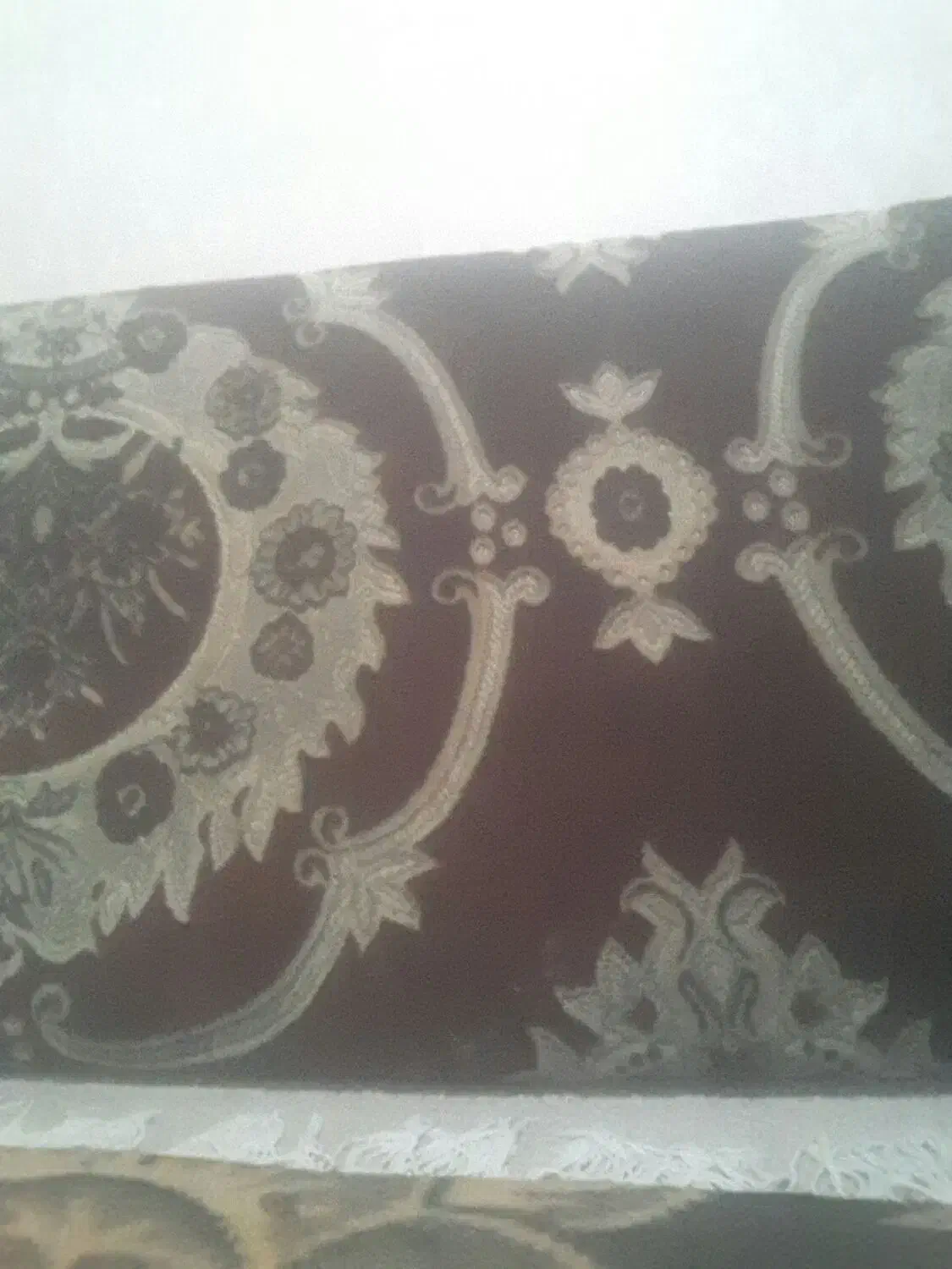 متکا|رختخواب، بالش، پتو|شهرکرد, |دیوار