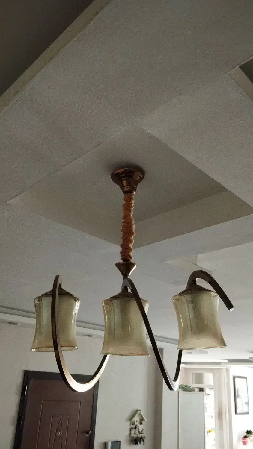 لوستر فانتزی|لوستر و چراغ آویز|مشهد, گلبرگ|دیوار