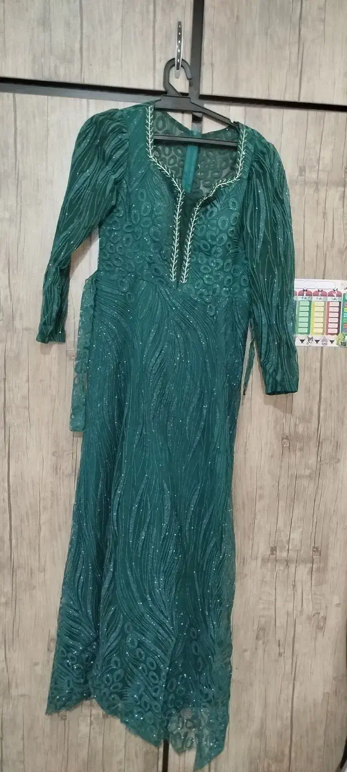 لباس جشن مجلسی|لباس|مسجد سلیمان, |دیوار