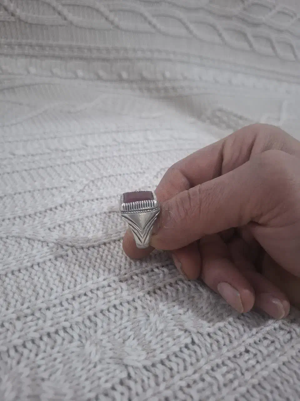 یاقوت سرخ برمه|جواهرات|شاهین‌شهر, فیض|دیوار