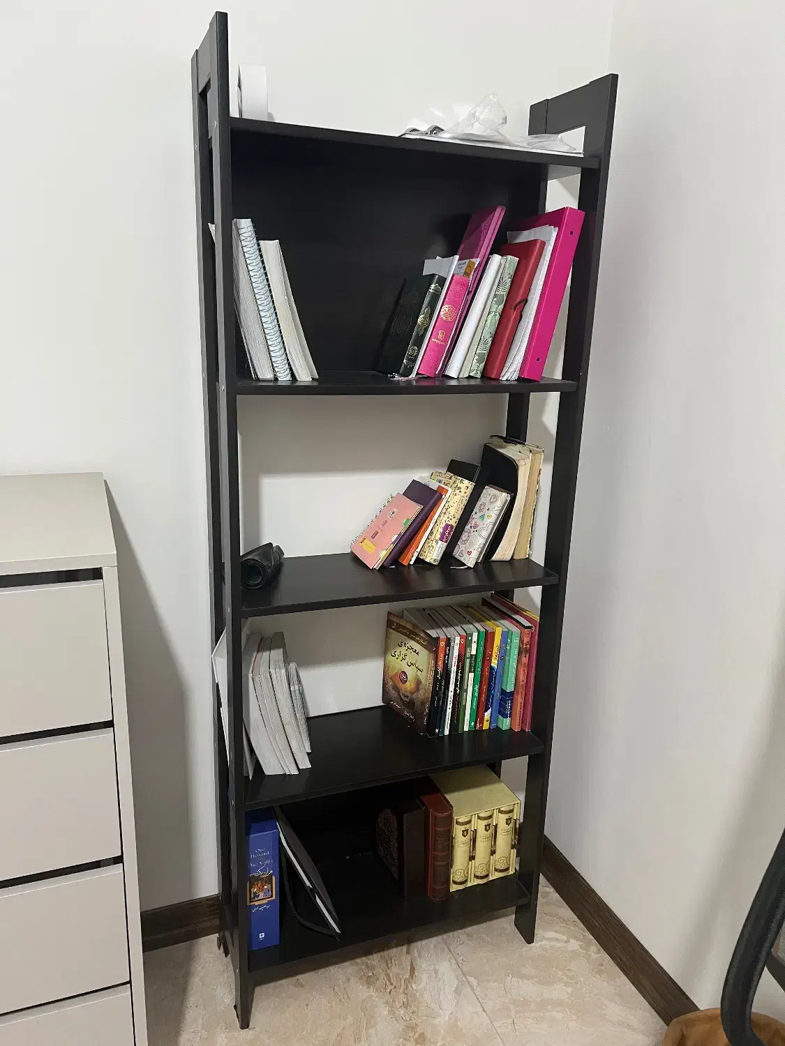 کتابخانه|کتابخانه، شلف، قفسههای دیواری|کرج, فاز ۵ مهرشهر|دیوار