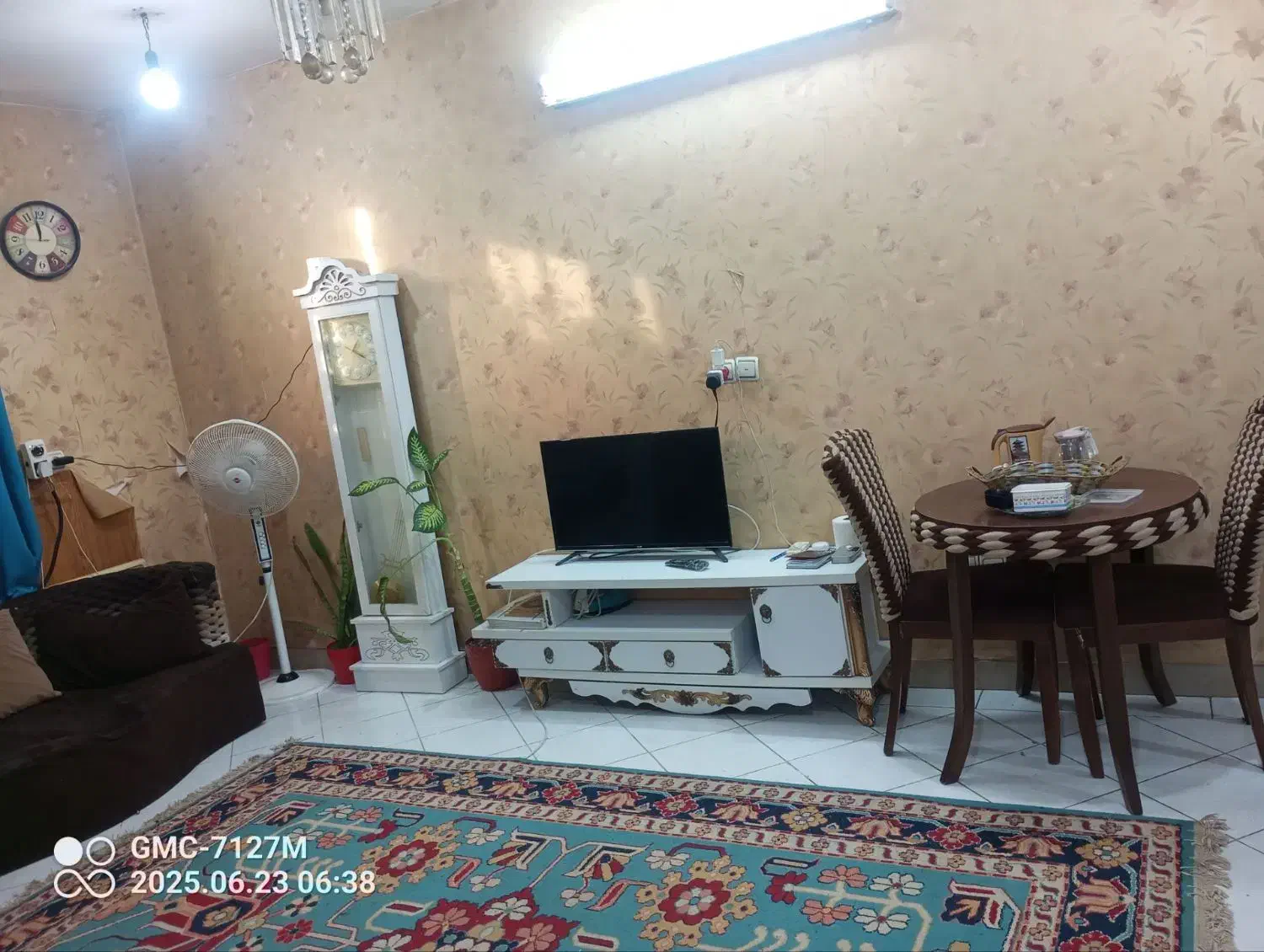رهن و اجاره آپارتمان .مرکز شهر|اجارهٔ آپارتمان|اهواز, نادری|دیوار