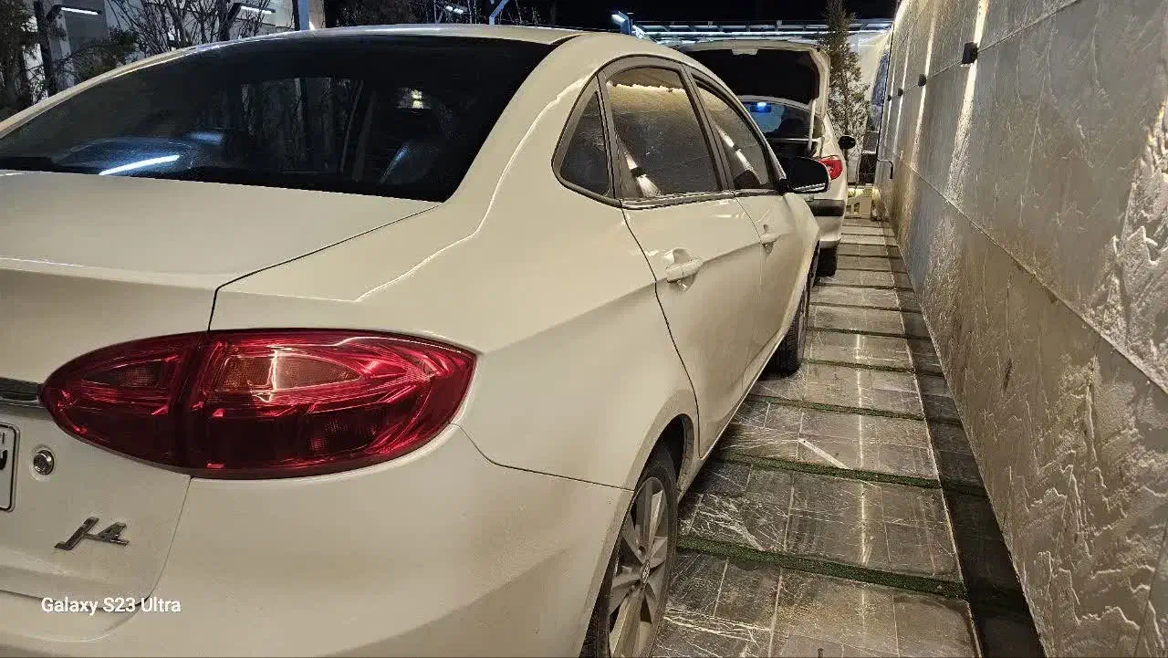 جک J4 مدل ۱۴۰۲|خودرو سواری و وانت|اصفهان, شاه پسند|دیوار