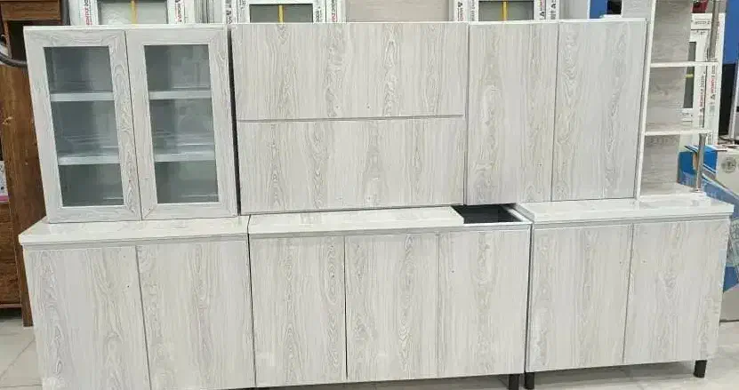 نصب کابینت و درب و پنجره|خدمات پیشه و مهارت|دوگنبدان, |دیوار