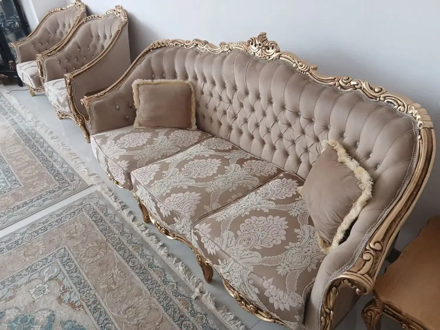 مبلمان ۷ نفره|مبلمان خانگی و میز عسلی|ساوه, |دیوار