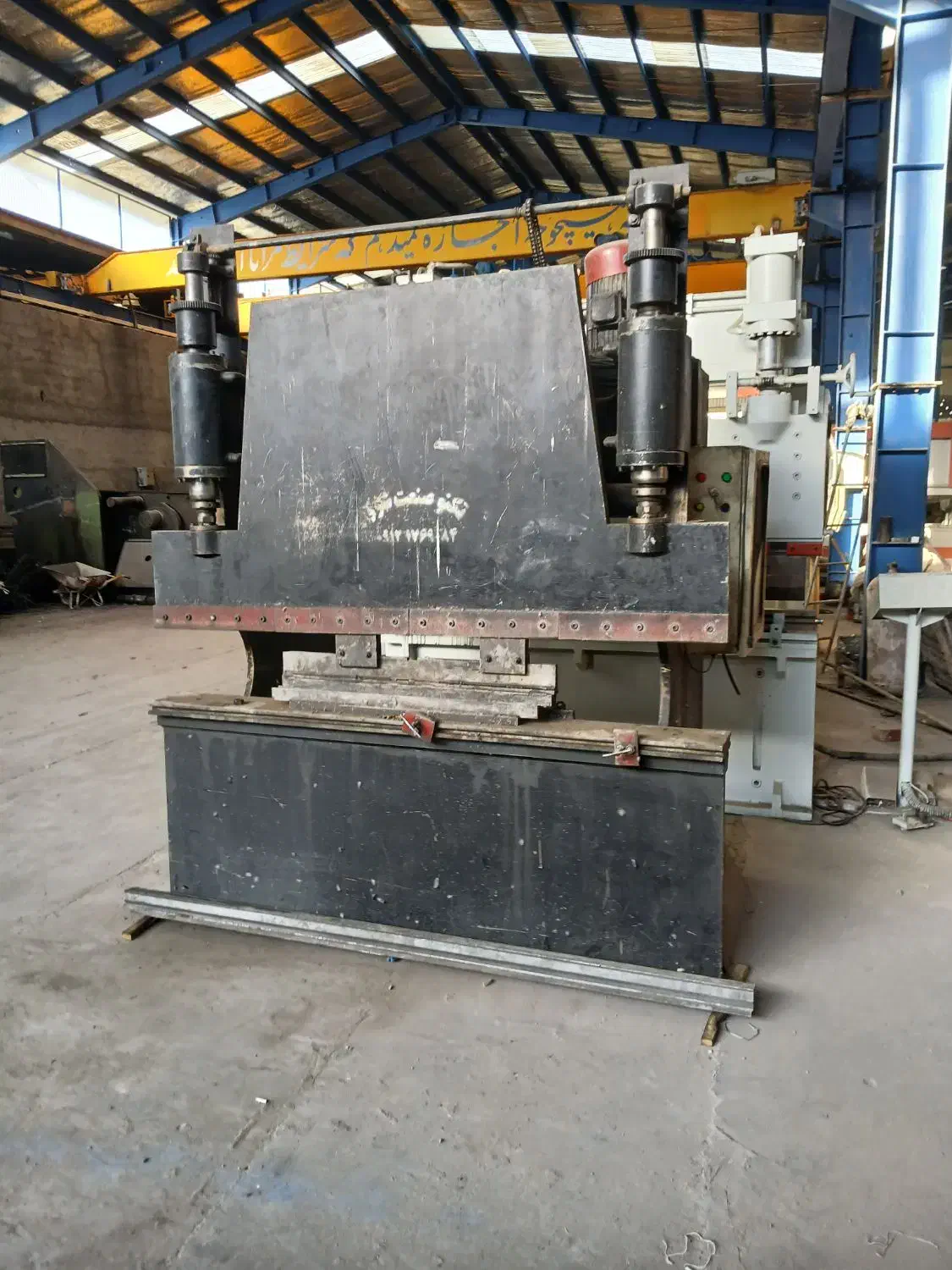 فروش پرس بریک|ماشینآلات صنعتی|رباطکریم, شهرک صنعتی زوارهای|دیوار