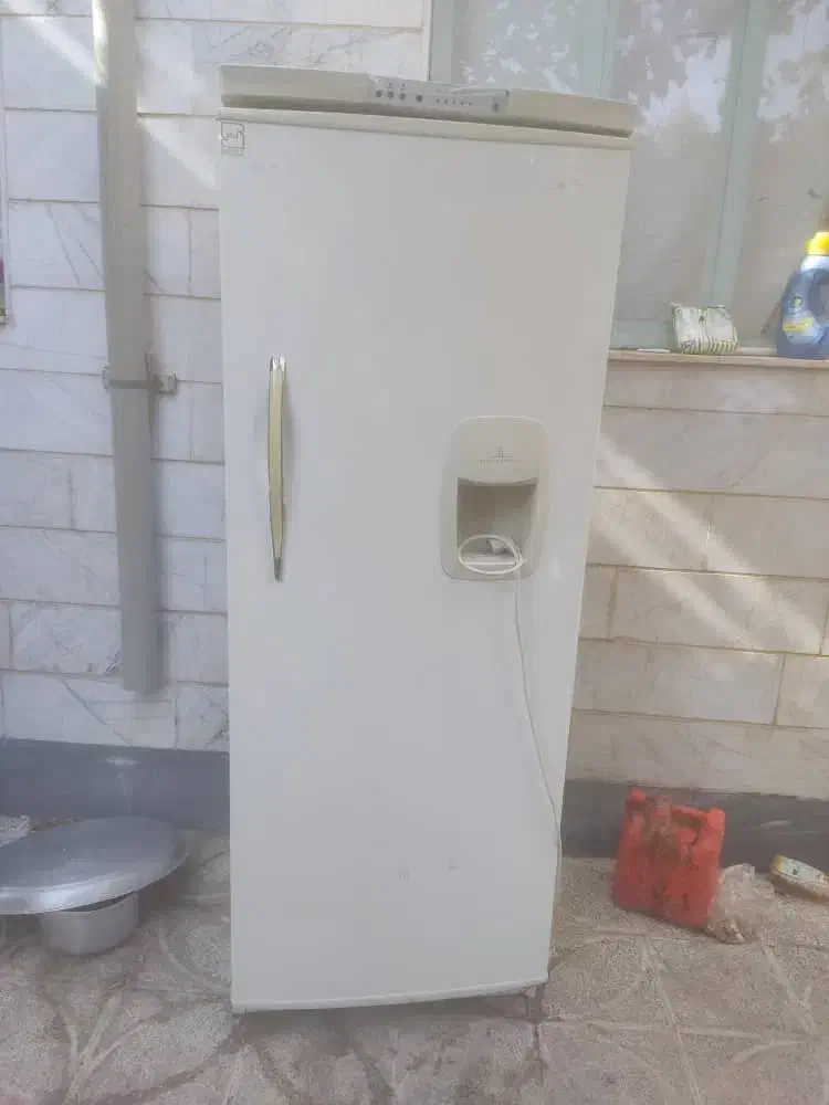 یخچال|یخچال و فریزر|شازند, |دیوار