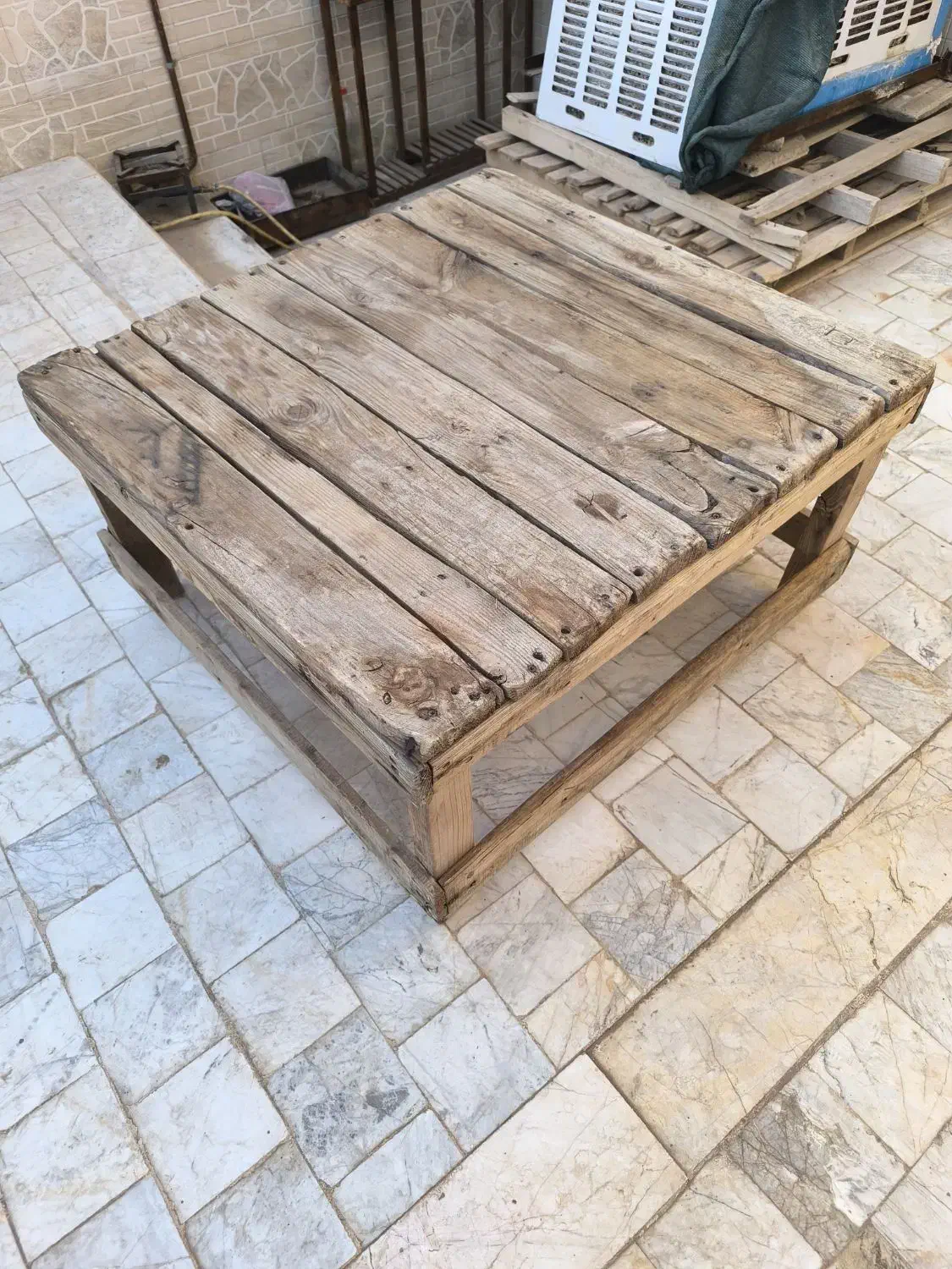 کرسی چوب قدیمی|بخاری، هیتر، شومینه|کاشمر, |دیوار