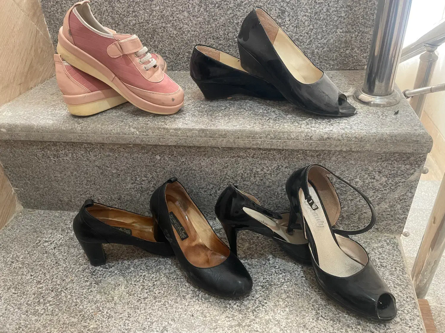 چهار جفت کفش|کیف، کفش، کمربند|شیراز, سلطان آباد|دیوار