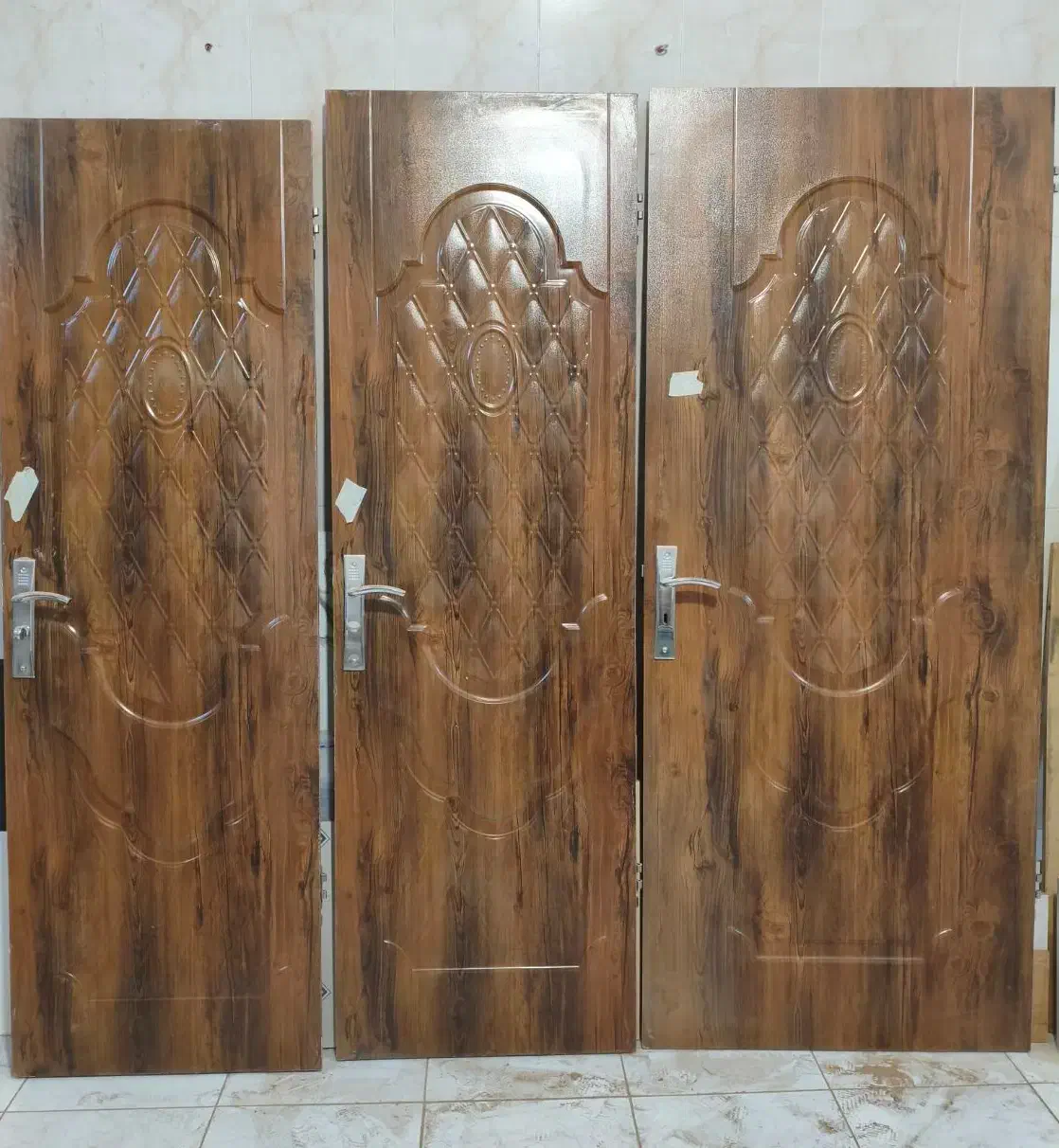 درب اتاقی و سرویس و حمام|مصالح و تجهیزات ساختمان|مشکیندشت, |دیوار