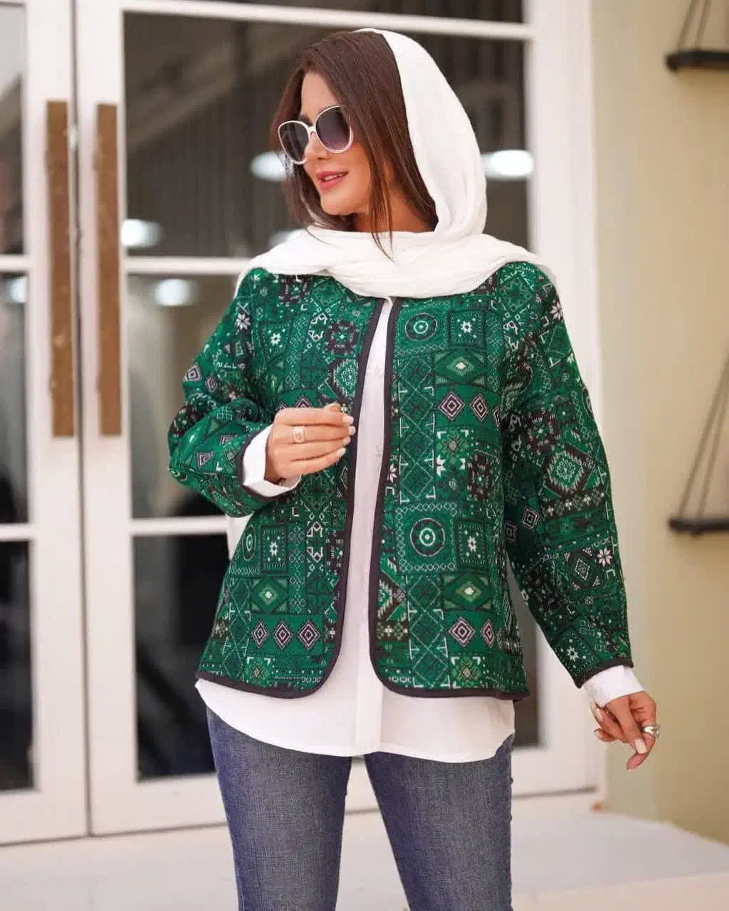 کت کوتاه|لباس|دامغان, |دیوار