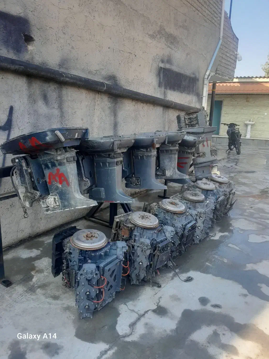 قایق موتور ۸۵و۲۰۰|قایق و سایر وسایل نقلیه|بندر ترکمن, |دیوار