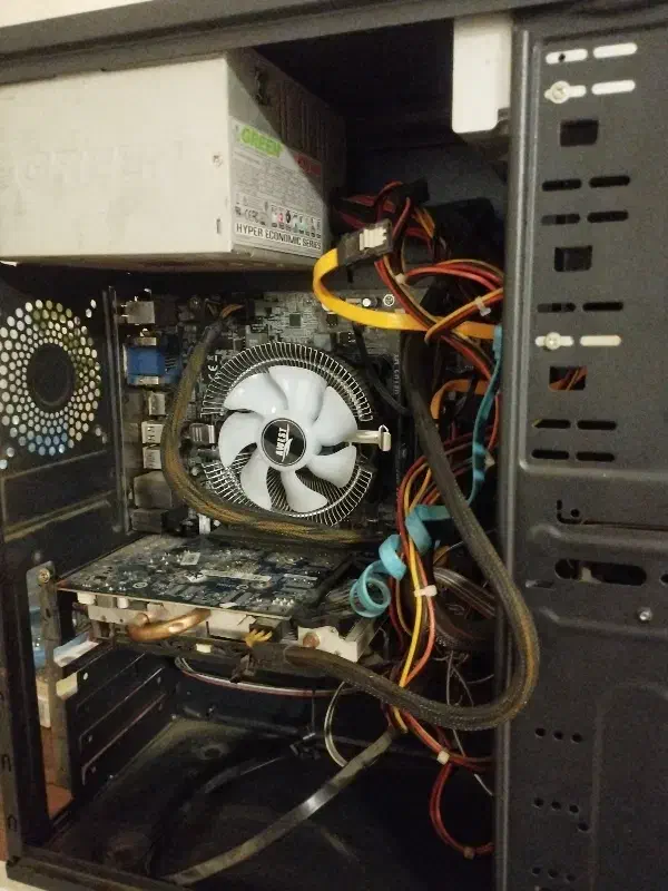 کیس کامپیوتر خانگی اداری آموزشی|رایانه رومیزی|تهران, سنائی|دیوار