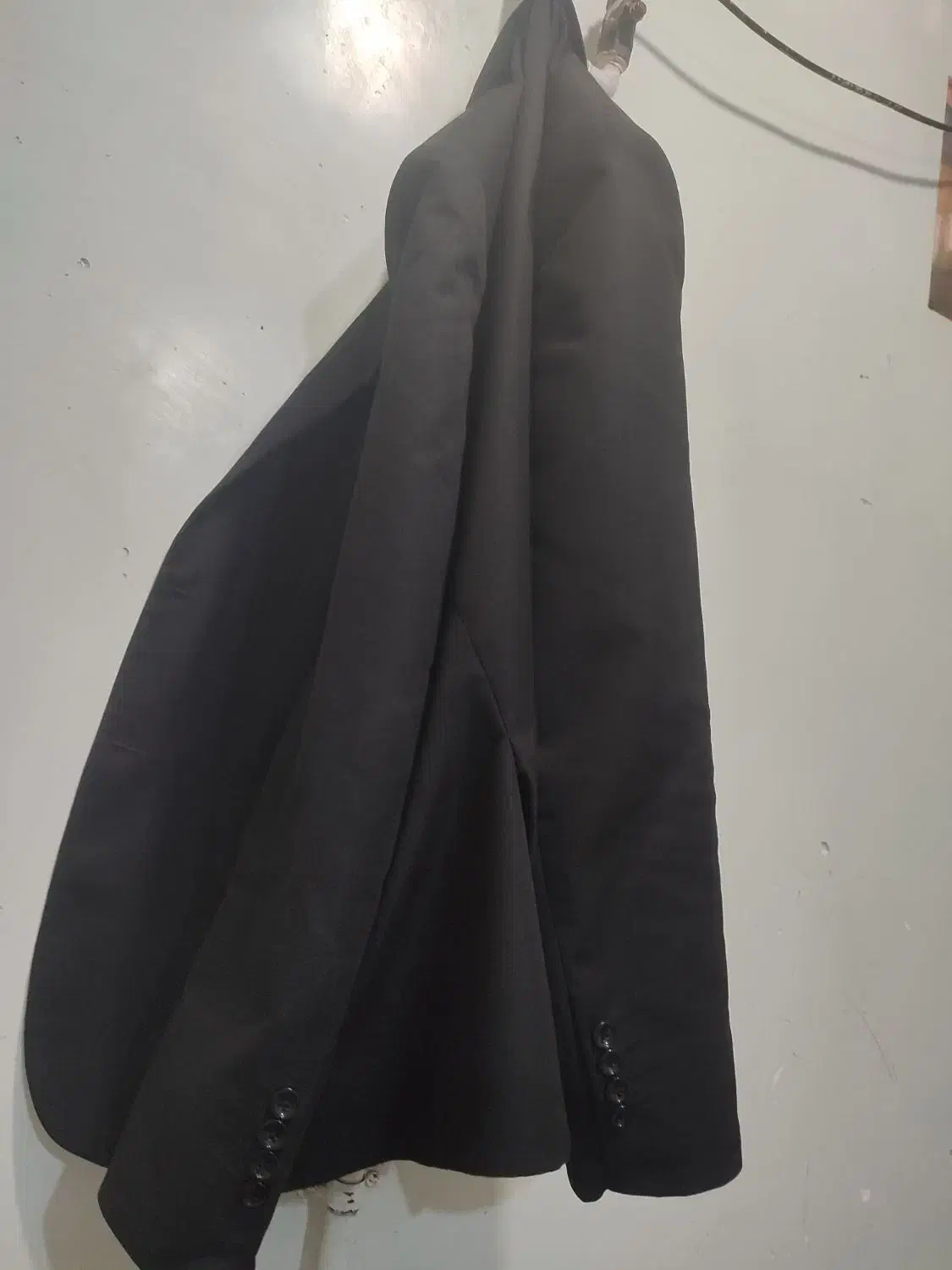 لباس و پوشاک|لباس|باغ ملک, |دیوار