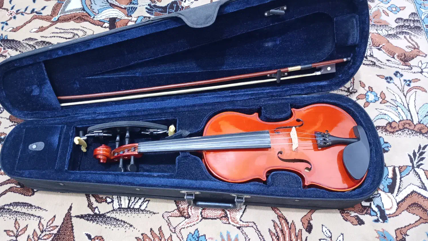 ویولن ۴/۴ Amati|ویولن|ایلام, |دیوار