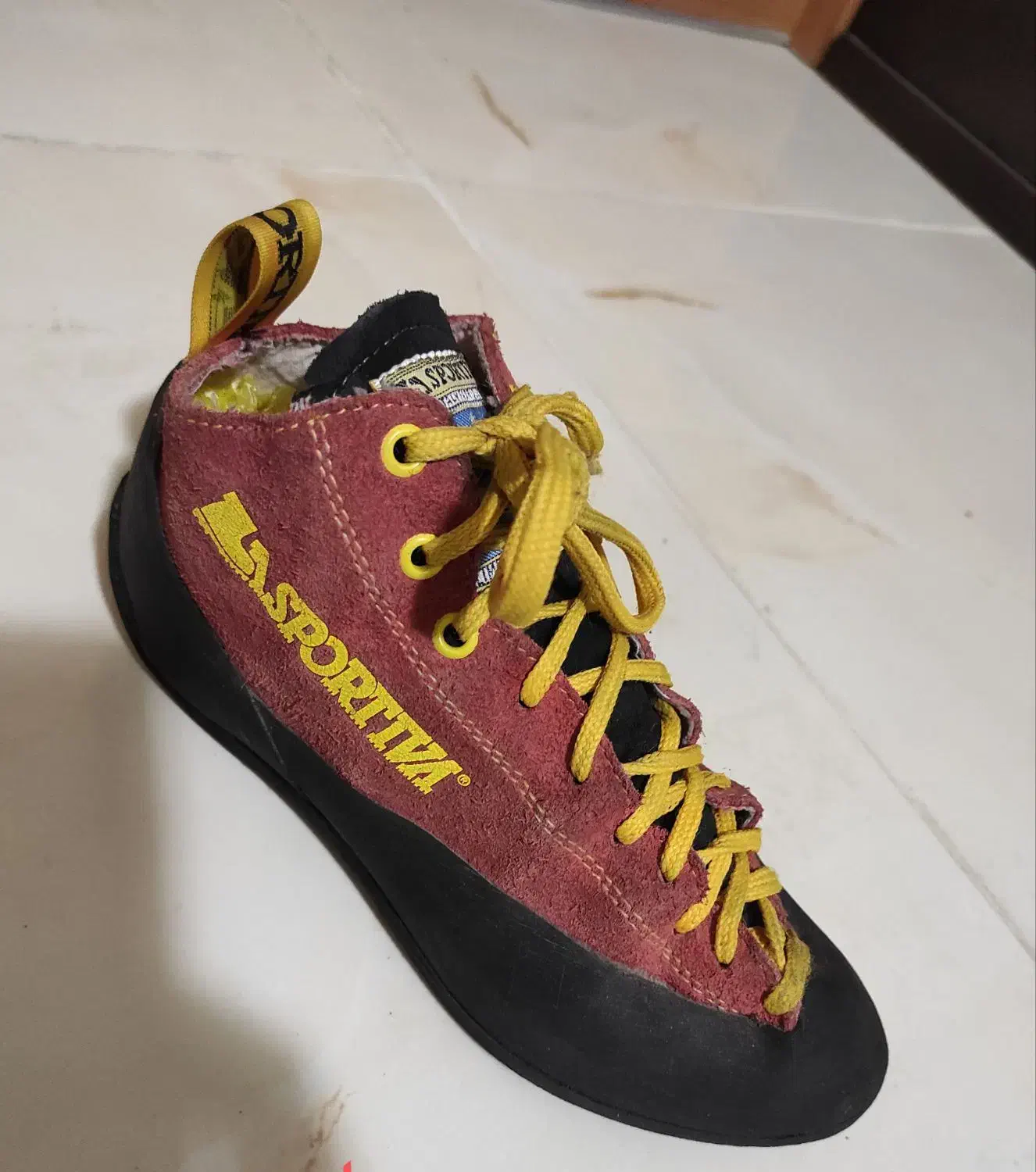 کفش سنگنوردی|کیف، کفش، کمربند|کرمانشاه, |دیوار