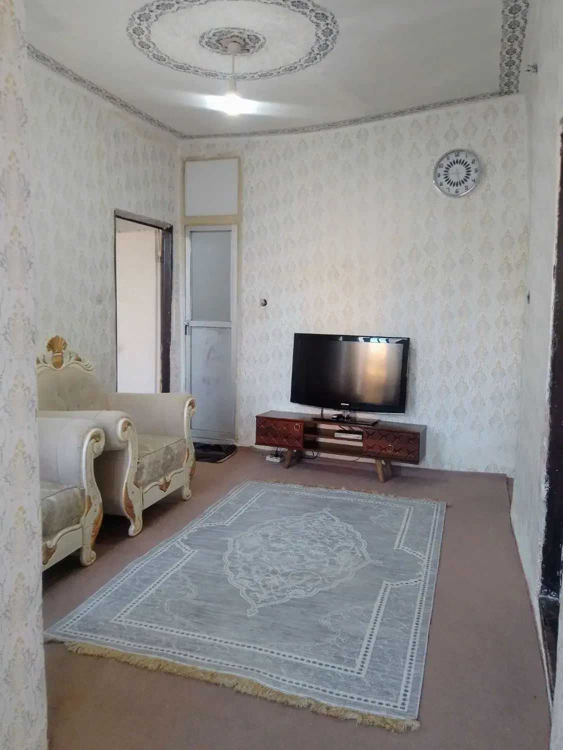 سوئیت دوخواب حیاط دار فلکه مادر|اجارهٔ کوتاه‌مدت آپارتمان و سوئیت|ارومیه, |دیوار