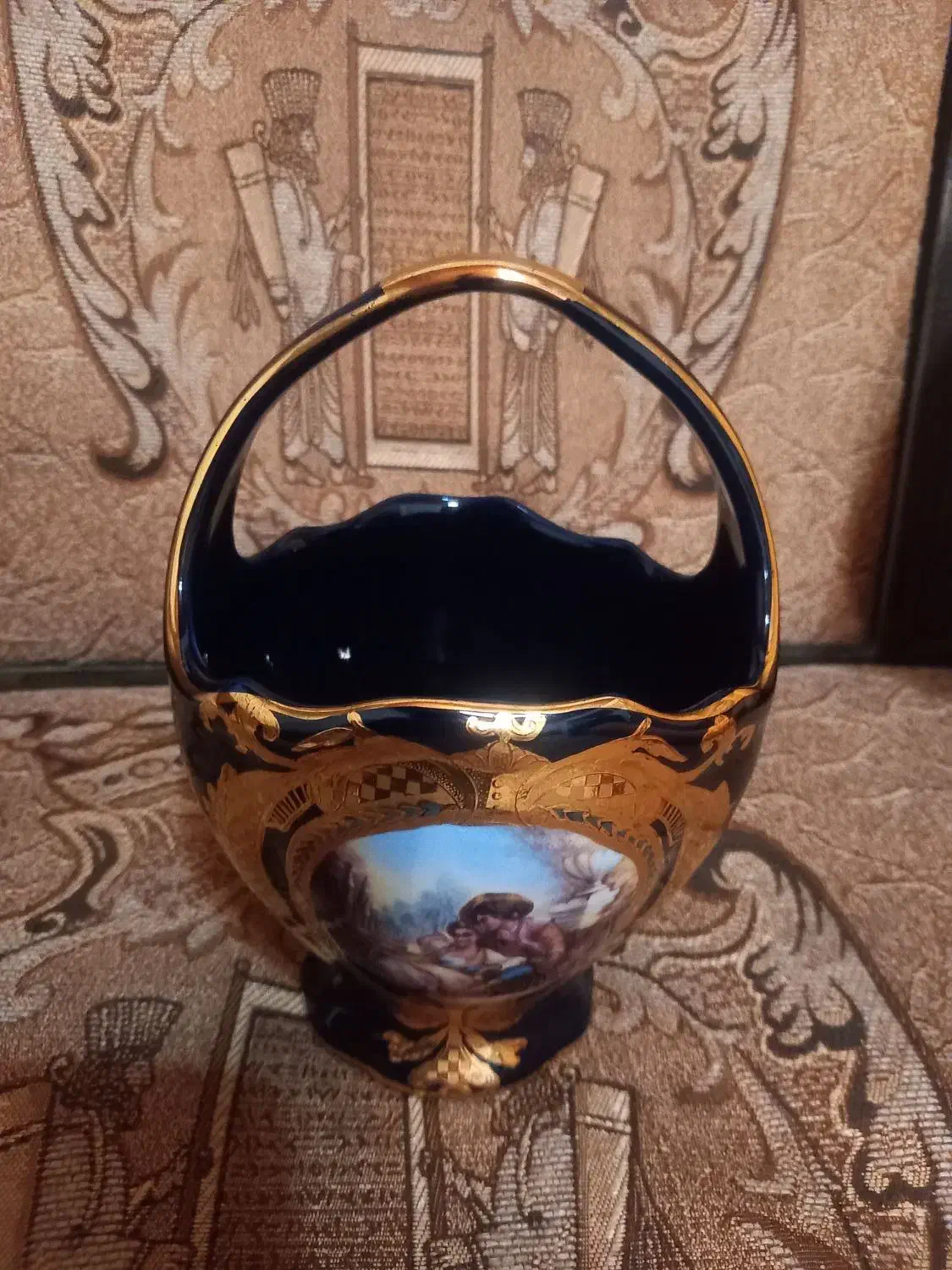 سبد سرمه ای|ظروف سرو و پذیرایی|تالش, هشتپر|دیوار