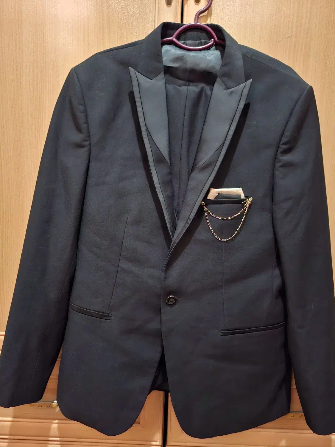 کت وجلیقه وکراوات|فعالیت داوطلبانه|اسلام‌شهر, مطهری|دیوار