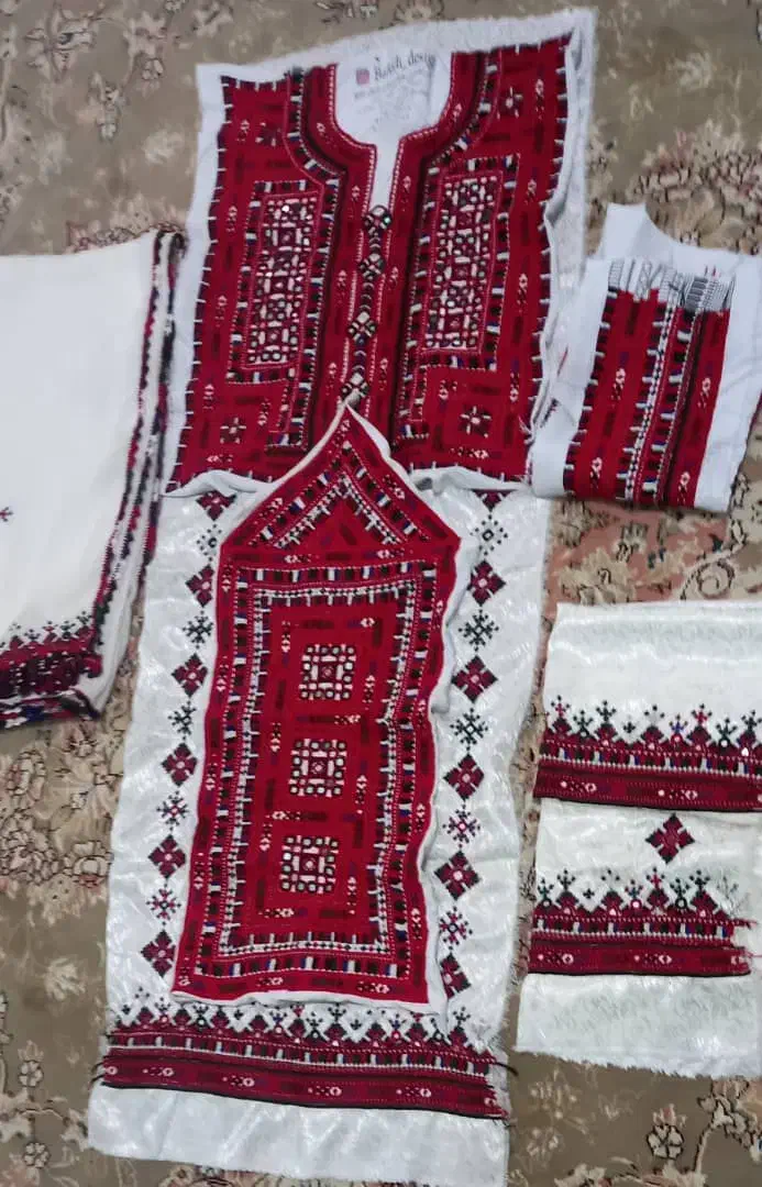 لباس مجلسی|لباس|ایرانشهر, |دیوار