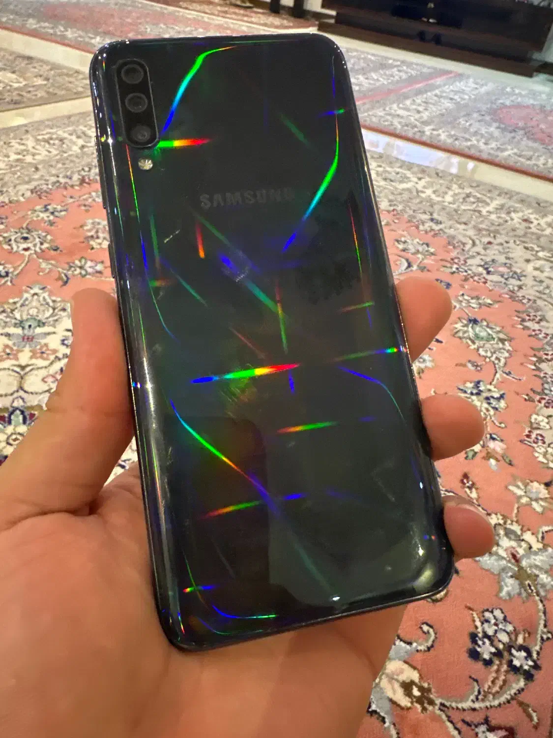 A70|موبایل|تهران, صد دستگاه|دیوار