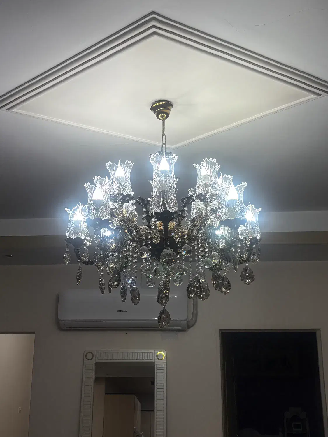 لوستر برنجی و ساعت برنجی درحد نو|لوستر و چراغ آویز|اسلام‌شهر, مظفریه|دیوار