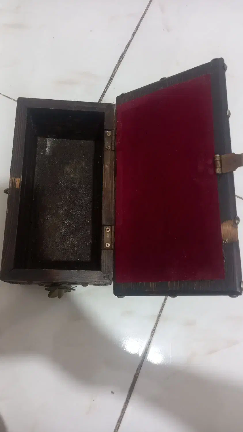 صندوقچه قدیمی|کلکسیون اشیاء عتیقه|پردیس, فاز ۱۱|دیوار