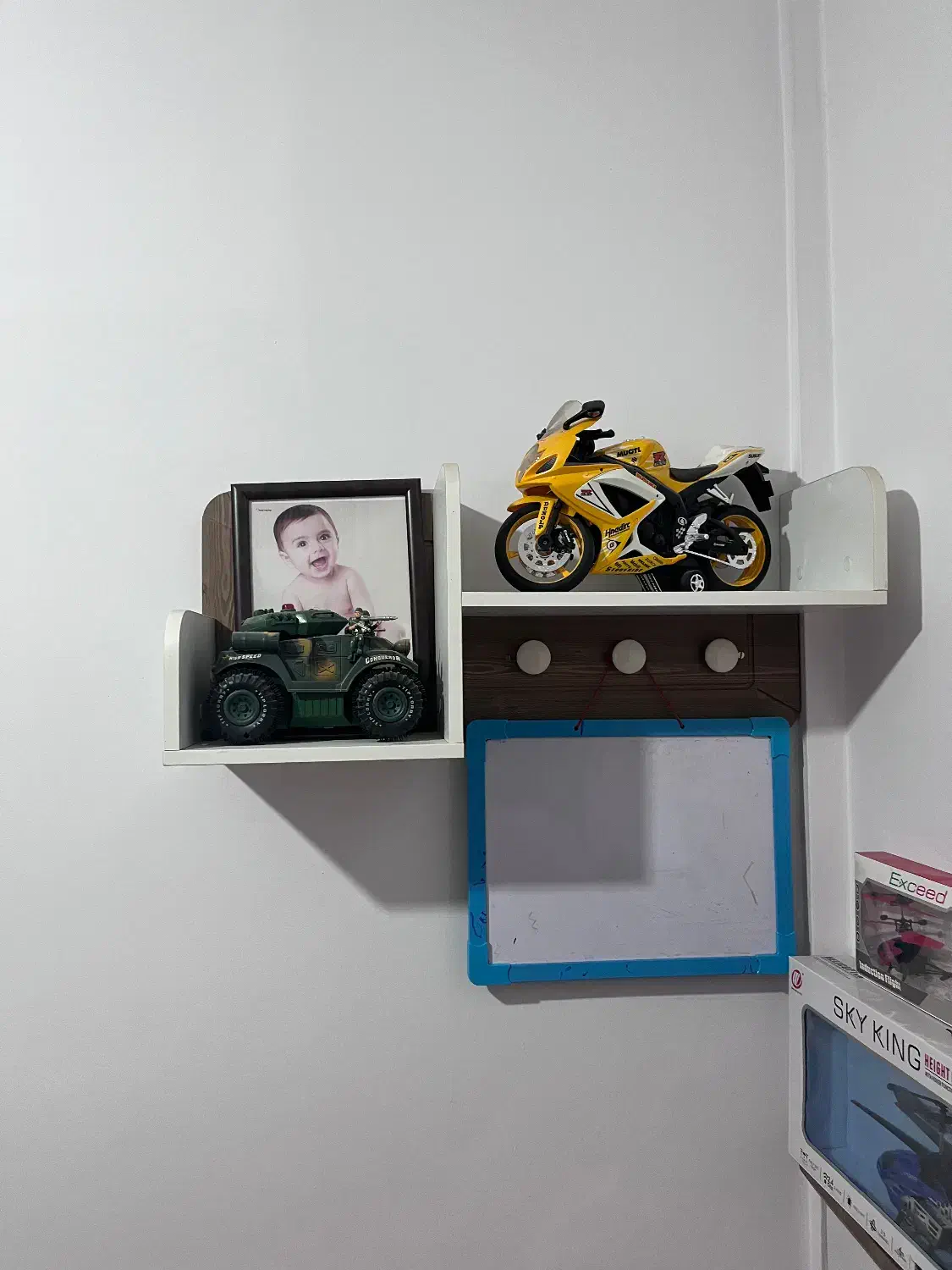 تخت نو جوان|تخت و صندلی بچه|مشهد, سرافرازان|دیوار