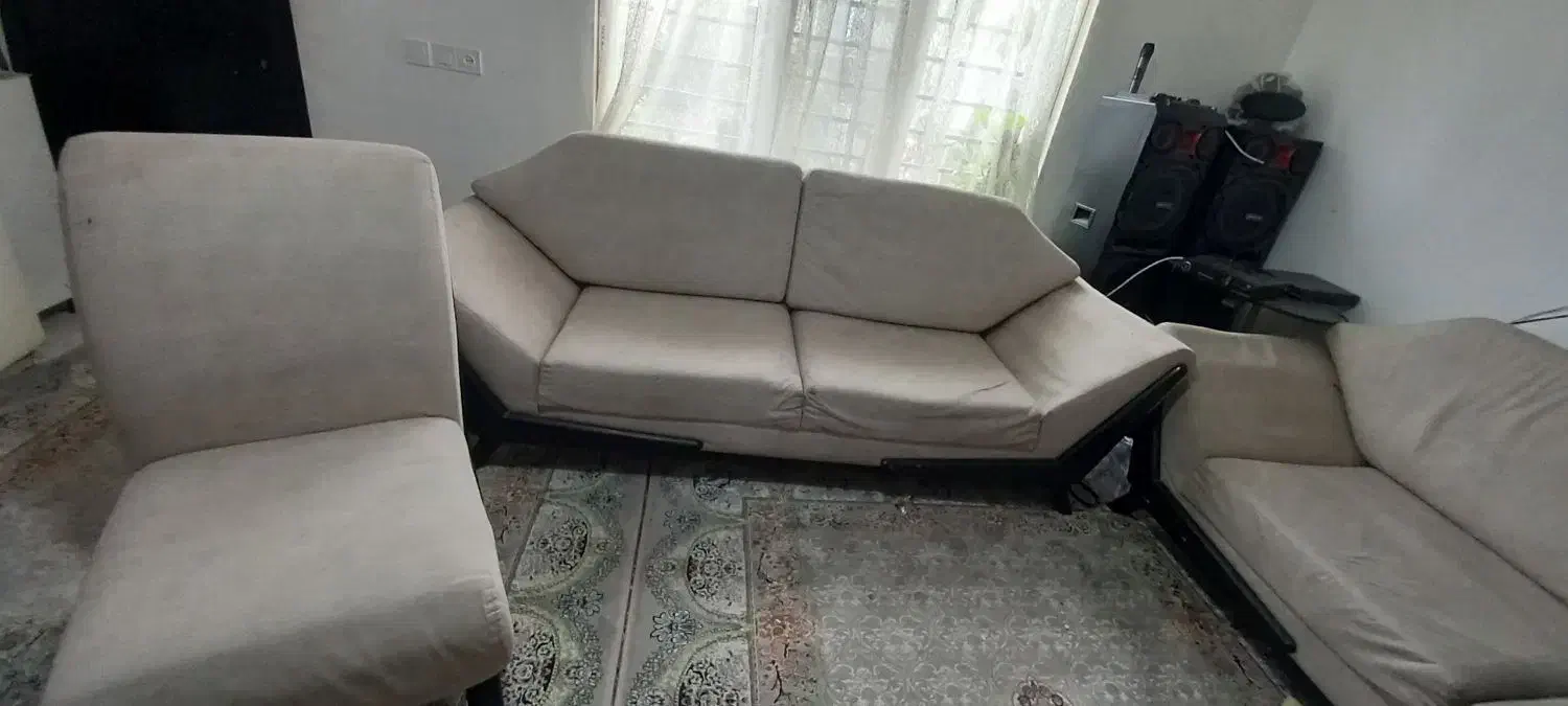 مبل 7نفره به علت جانداشتن 3میلیون فروشی|مبلمان خانگی و میز عسلی|چمستان, |دیوار