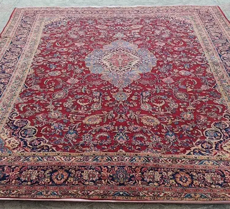 فرش قالی دستباف گل برجسته قدیمی|فرش|الشتر, |دیوار