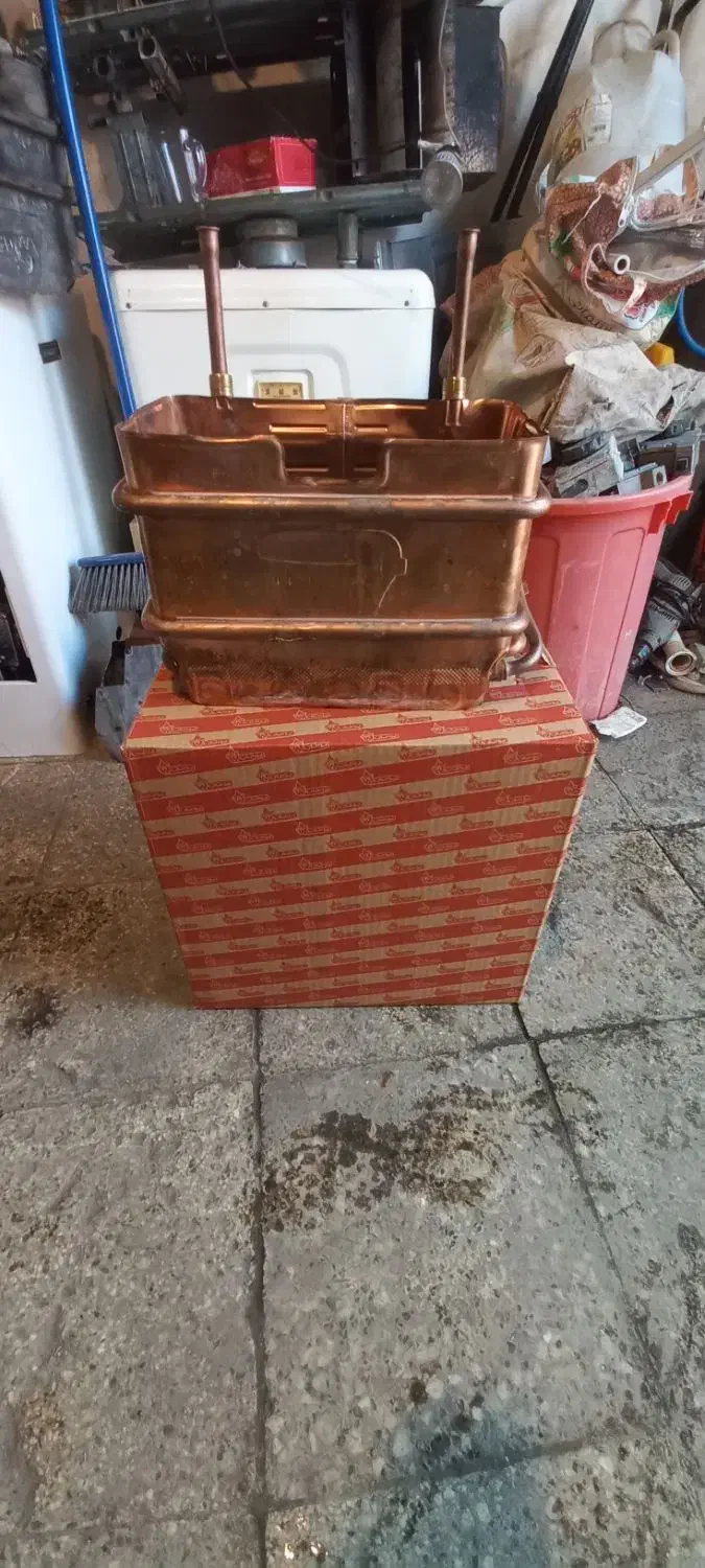 رادیات(مبدل) بوتان رادیات آبگرمکن دیواری فوری|آبگرمکن، پکیج، شوفاژ|مشهد, شهرک رازی (شهرک غرب)|دیوار